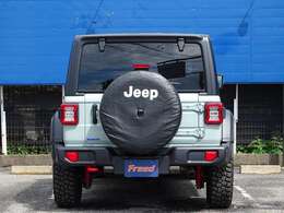 ジープのメーカー保証を引き続きお受け頂くことが出来ます。万が一、故障等が発生した場合でもお近くのジープディーラーにて修理等、対応が可能です。遠方にお住まいの方でも安心して購入、お乗り頂けます！