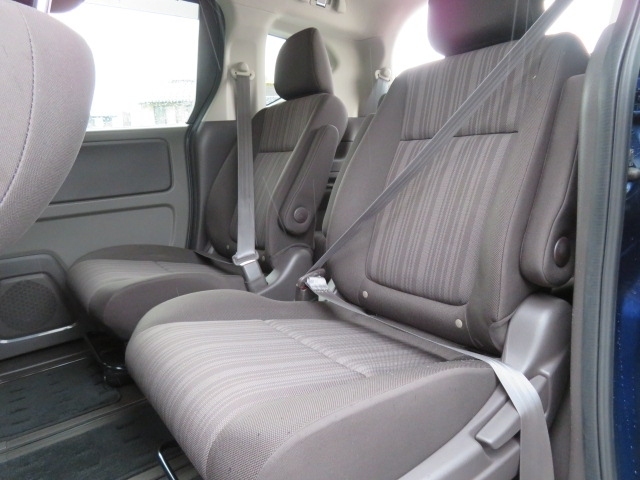 セベラルオートはシートクリーニングもできるにゃん！とてもきれいになって大好評にゃん！