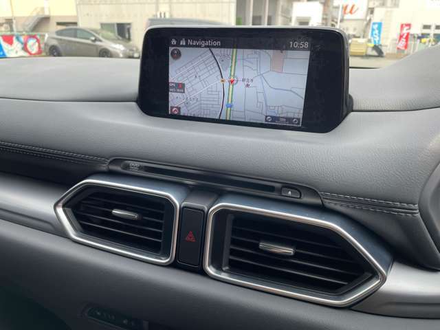 BOSEサウンドシステム　10スピーカー　360°ビューモニター　フロントパーキングセンサー