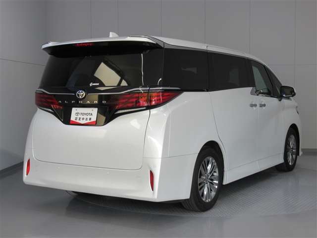 全国のトヨタ認定中古車を含め豊富な在庫から、お客様の使い方にピッタリのお車をお探しいたします。