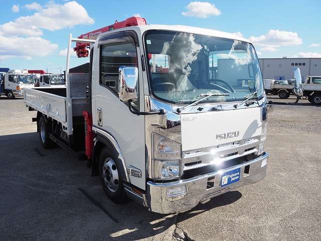 当社クレーン・ダンプカー・トラック専門店　（トラックのフジ）　で検索GO！！http://www.trucknofuji.jp/