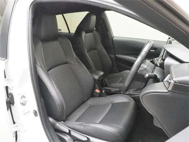 運転しやすいポジションのフロントシート