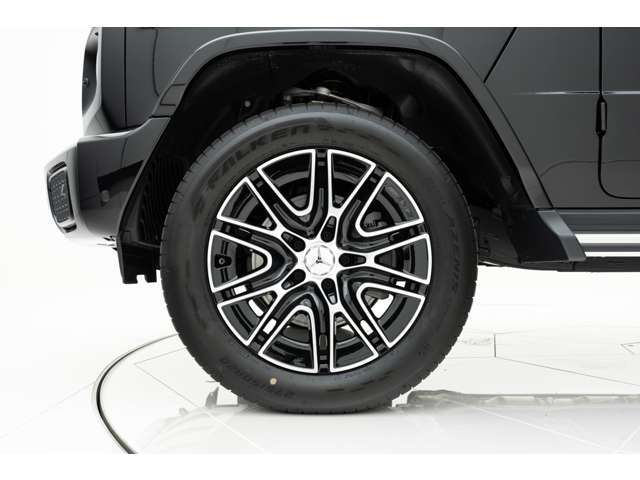 ●メーカーの保証継承可能な車両の場合は、保証継承の手続きを行ってからご納車させていただきます。ご購入後も安心してお乗りいただけます。