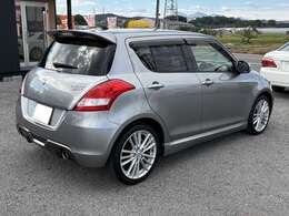 純正プライバシーガラスになっています(^^♪