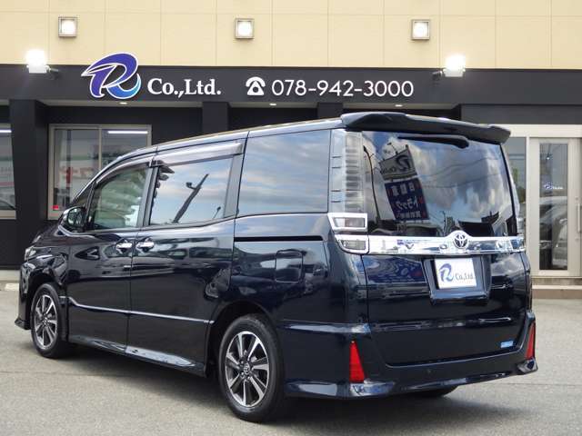 車両状態、お見積り、保証など気になる点がございましたら、お気軽にスタッフまでお尋ねください★