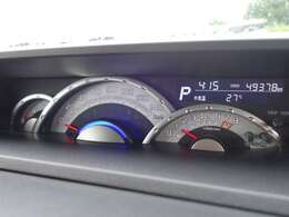 4WD　衝突軽減　純正SDナビ　CD　BT　ワンセグ　AUX　バックカメラ　両側電動スライド　LEDオートライト　シートヒーター　14インチアルミ　ドラレコ　コーナーセンサー　スマートキー×2　ETC