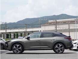 全国納車可能ですので、お気軽にお問い合わせ下さい。