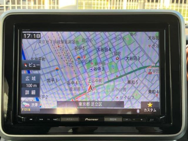 WECARSの店舗にはキッズコーナーがございます！お子様連れのお客様もごゆっくり車選びをお楽しみいただける空間です！