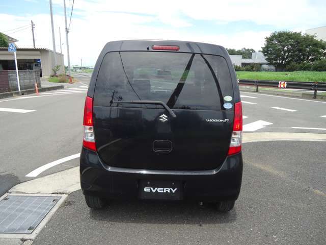 1日1000円～お車お貸しも出来ます！！！HDDナビ25000-から在庫ございます！！！取り付け希望のお客様はご相談ください！！予約にての為ご来店の際はご予約をお願いいたします。