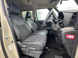 「この車の写真をもっと見たい」「状態が気になる」「この装備はついている？」どんな小さな疑問でもお気軽にお問い合わせください！