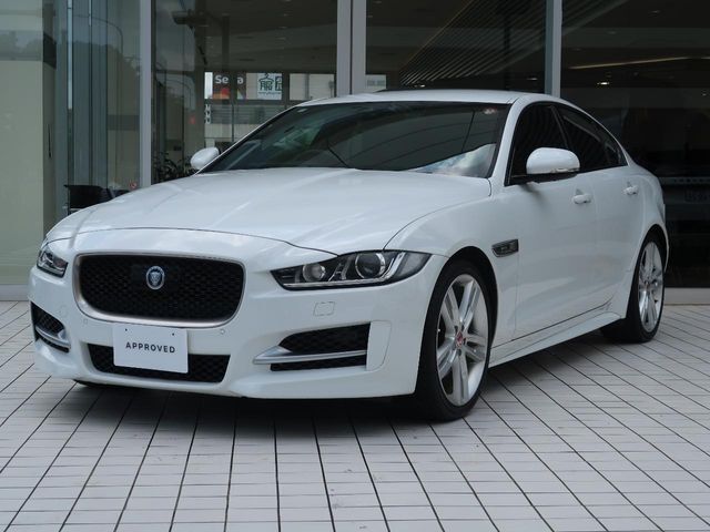 大好評ボディーへのガラスコーティング【弾スプラッシュコート】施工承ります☆ご納車でキレイなのは当たり前♪その後のお手入れは水洗いでOK！いかに良い状態を保つかがカギ☆