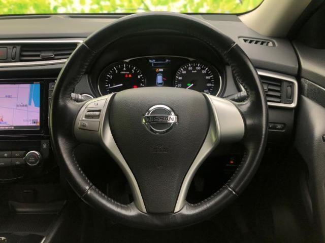 WECARSの展示場では実際に見て、触ってお車をお選びいただけます！知識の豊富な営業スタッフが様々なカーライフをご提案いたします！