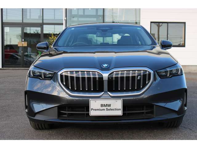 入荷致しました！皆様からのお問合せお待ちしております！！BMW　Premium　Selection土浦