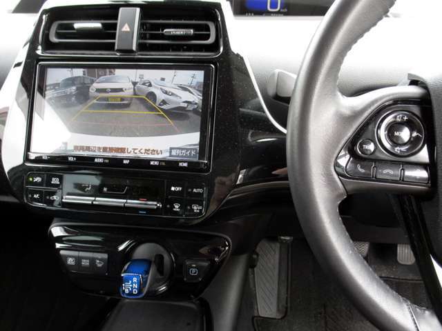 さらにアピスタでは、納車日から『15ヵ月、走行無制限』の「アピスタ保証」をお付けして安心、快適なカーライフをサポートいたします。