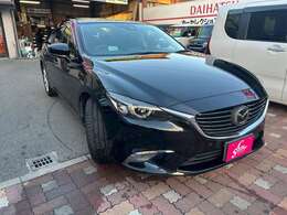 タイヤ交換、オーディオ、バックカメラなどの取付け、アルミホイールなどのご相談もお気軽に☆お客様のこだわりのスタイルへのカスタムもクルマ好きのスタッフと一緒に考えてみませんか？