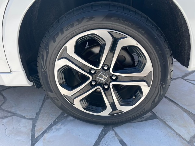 当店のお車をご覧いただきありがとうございます！お車についてのご質問やお見積りのご依頼、ご購入にあたってのご相談など気軽にお問い合わせ下さい！TEL→093-617-3311