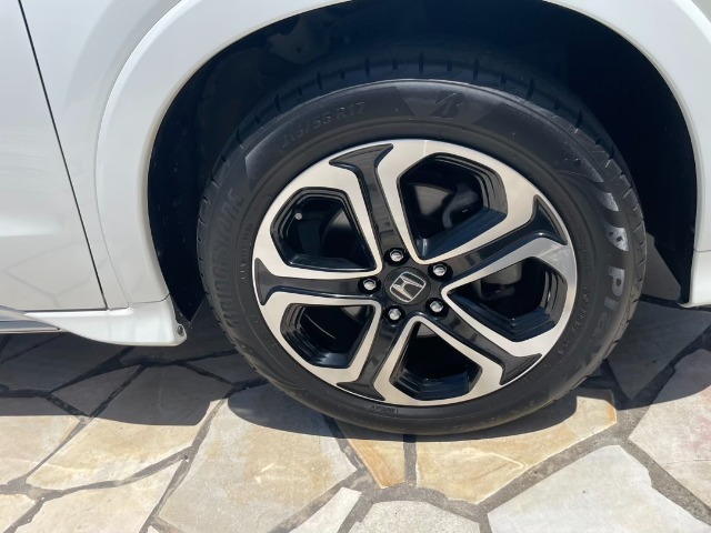 当店のお車をご覧いただきありがとうございます！お車についてのご質問やお見積りのご依頼、ご購入にあたってのご相談など気軽にお問い合わせ下さい！TEL→093-617-3311
