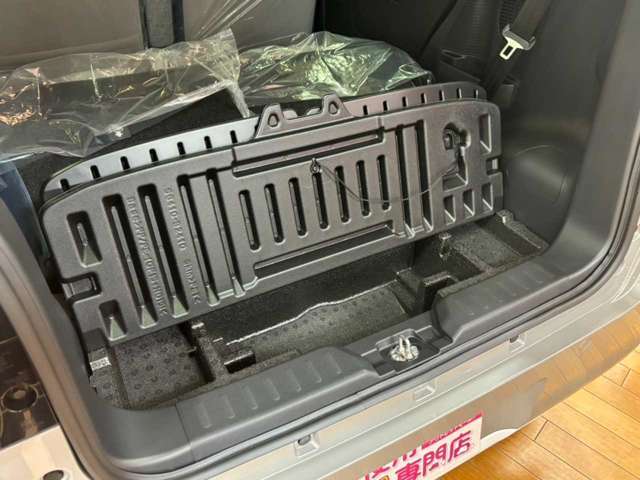 江別屈指の屋内展示場でゆっくりお車をご覧ください！