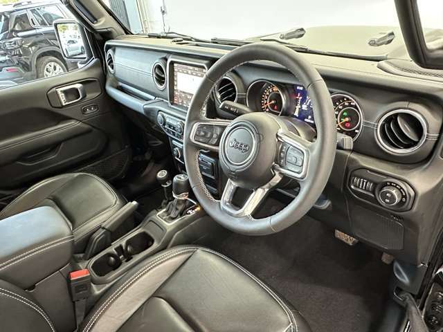中古車だけでなく新車も多岐にわたり正規輸入車販売を行っております。全国選りすぐりの仕入ネットワークからあなたにピッタリのお車を探します！◆TEL:0078-6002-700293◆