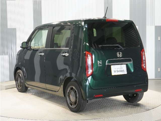 色々なお店で販売しているHonda車ですが、アフターサービスも全てお任せ頂けるのは「HondaCars正規販売店」だけ！ご納車後もお住まいの地域の販売店にて　アフターサービスをお任せいただけます。