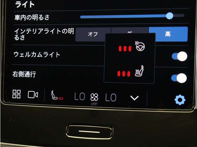 Google搭載によりさまざまな機能をハンズフリー操作できます。フロントにはシートヒーター、ステアリングホイールヒーターを装備！北欧スウェーデン発祥のブランドならではのオプションです。