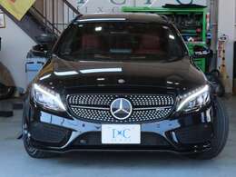 駆動方式は4MATIC（4WD）で、ワゴンタイプながら驚くほどの速さを誇り、走行性能と実用性を高次元で両立しています。