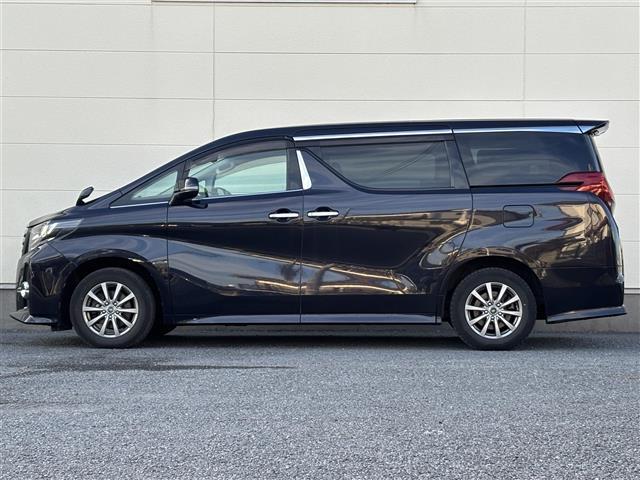 店舗にて現車の確認もいただけますので、お電話で在庫のご確認の上是非ご来店くださいませ。