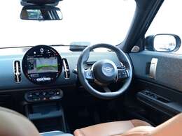 お車の詳細等はお気軽にBMW、MINI正規ディーラー　アルコン　までお問い合わせくださいませ。スタッフ一同、お待ちしております！