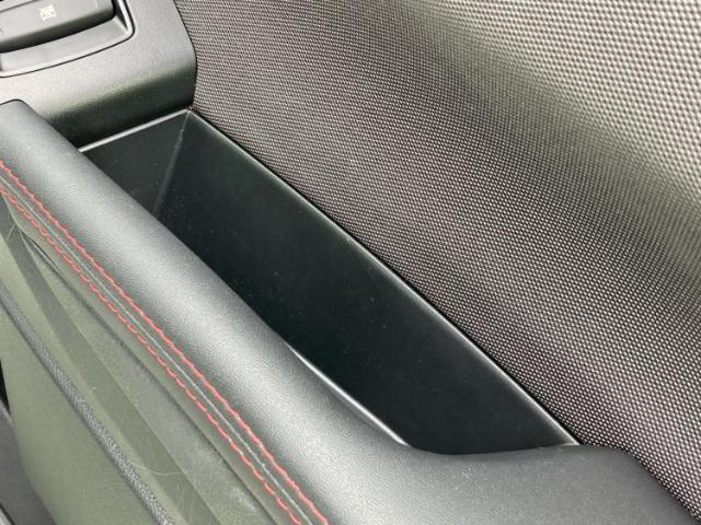 WECARS（ウィーカーズ）は全国250店舗展開！お客様が安心してカーライフをお楽しみいただけるよう社員一同心を込めてサポートいたします。