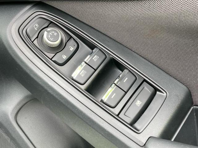 WECARSでは登録（届出）済未使用車や走行距離1万km未満の在庫車も多数ご用意しております！状態は良いものが良いけど、新車は高いな・・・そんなお客様にオススメです！