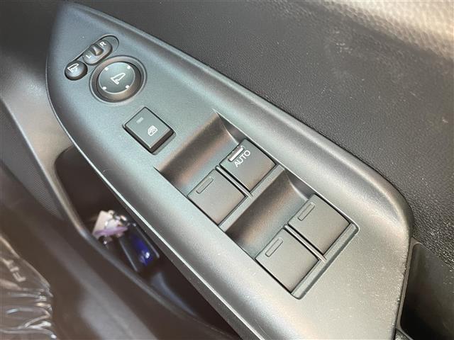 別途オプションにてガラスコーティング、アンダーコート、ナビ、ETCなど、その他のパーツの取付もお任せください！お客様のお好みの仕様にカスタムできます！お見積もりなどぜひご相談ください！！