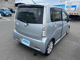 全国に店舗を展開しているのでどこでもお取り寄せが可能です！この車が気になるけど遠方だから・・・と諦める必要はありません！※別途陸送費が必要です。