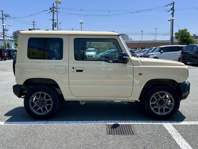 こちらのお車はいかがでしょうか？少しでも気になっていただけましたら是非お問い合わせください！さらにお車の詳細をお送りいたします！
