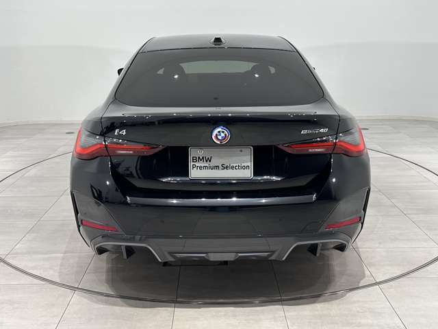 弊社ではオーナー様の安心安全ドライブをサポートさせていただくためにもBMW自動車保険をお勧めしておりますhttps://www.bmw.co.jp/ja/topics/service-and-accessory/financial-services/insurance/index.html＃