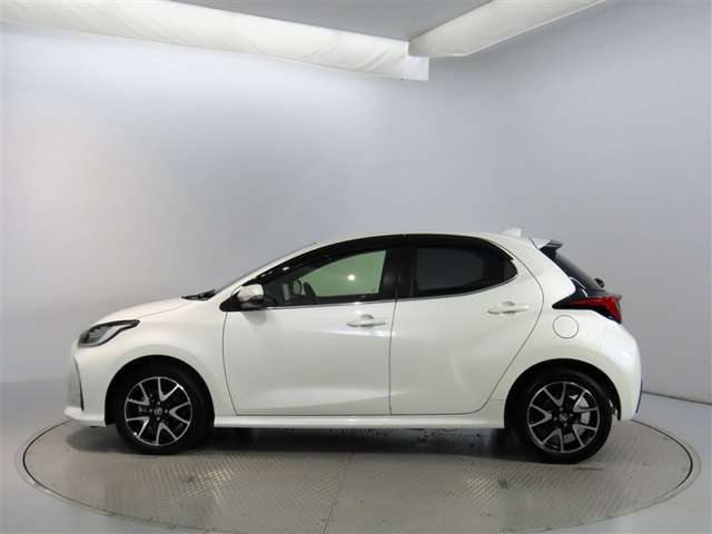 《ロングラン保証》走行距離無制限1年付きです。保証修理は全国5000箇所のトヨタテクノショップにてお受けいただけます。