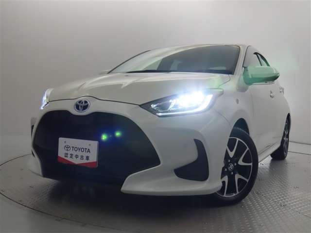 高輝度で点灯速度が速く、しかも消費電力の少ないLEDヘッドライトが装備されています！LEDの明るい光が走行中の視界の確保をサポートして、夜のドライブがより楽しく安全に運転できます♪