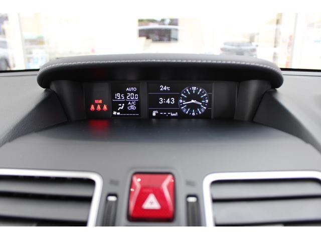 ダッシュボード中央あるモニターは、マルチファンクションディスプレイ(MFD)といい、車両の様々な情報が見られたり、運転のサポート等に便利な装備です。