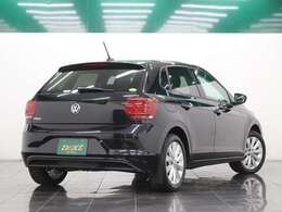 フルセグナビ　Bluetooth　Bカメラ　カープレイ　ETC　LEDライト　オートライト　オートAC　ブラインドスポットモニター　衝突被害軽減ブレーキ　パークアシスト　ACC