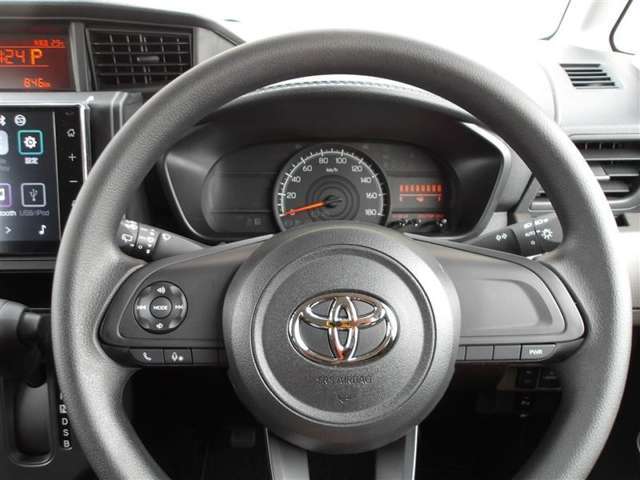 ドライバーに寄り添う快適な操作フィールをもたらすステアリングです。