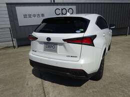 メンテナンスパック付帯。ご購入後の定期点検12ヶ月点検1回を無償で実施させて頂きます。（レクサス金沢駅西へのご入庫）