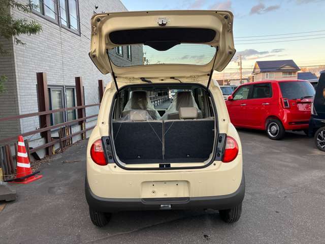 大切な愛車を見つけるお手伝いから始まり、ご購入後もできるだけ長く、安全にお乗りいただけるようにアフターサポートにも全力で取り組んでいます。