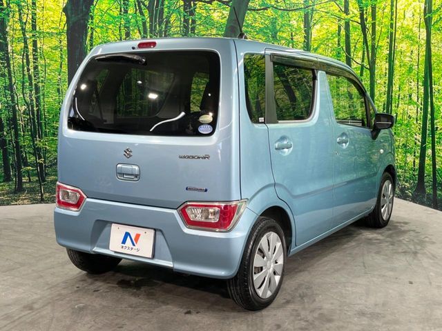 ☆全国のネクステージからお取り寄せが可能※！遠方の店舗に展示してあるクルマが気になる場合も、最寄りの店舗でご覧いただくことが可能です！是非私たちに要望をお聞かせください！※別途費用