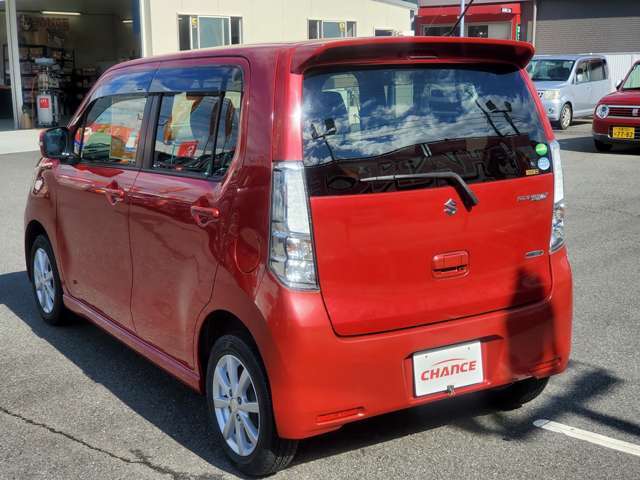 ☆チャンスの魅力7☆　待望の！自由返済型ローンを低金利でご利用頂けます！「今の車の支払いが残り一年ある..」　「今は仕事が順調だけど..」そのような方も心配いりません！ご返済金額を調整、変更できます！