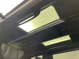 【パノラマムーンルーフ（メーカーオプション）】