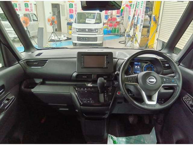 各メーカーの軽自動車をじっくり比較できるのも当店のポイントです！