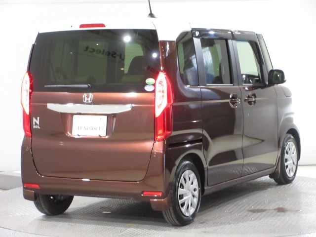 ボディクリーニング後、愛車をピカピカの状態へ保護するコーティング「ブライトパック」がおススメです！水垢がつきにくく、手入れがしやすくなりますよ！いつも愛車をきれいにしておきたい方におススメです。