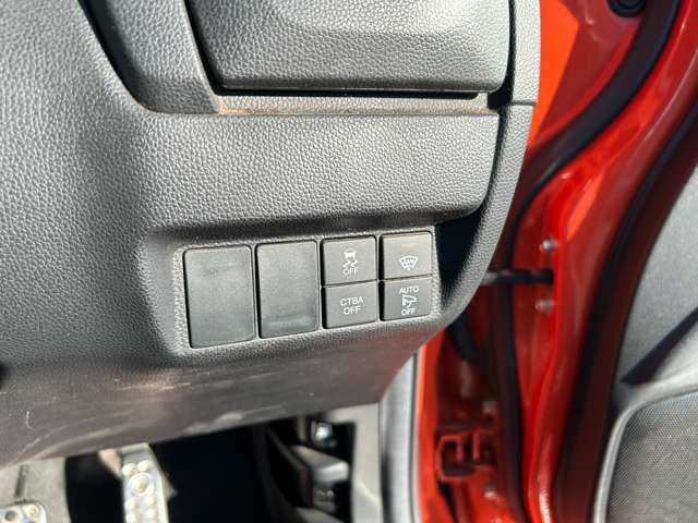 スイッチ関係、点灯状態も問題ありませんので操作性も良いです。