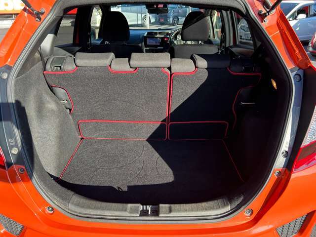 大きな荷物も楽々載せられます。