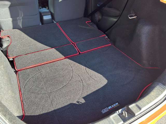 少人数、他人数、大きな荷物まで多様にアレンジ可能です。