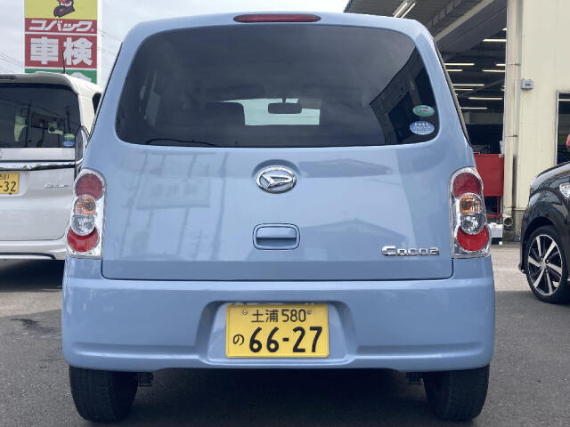 「当社のこだわり」　　冠水車　雹害車などの安い車両を修理して販売しておりません。ご安心下さい！